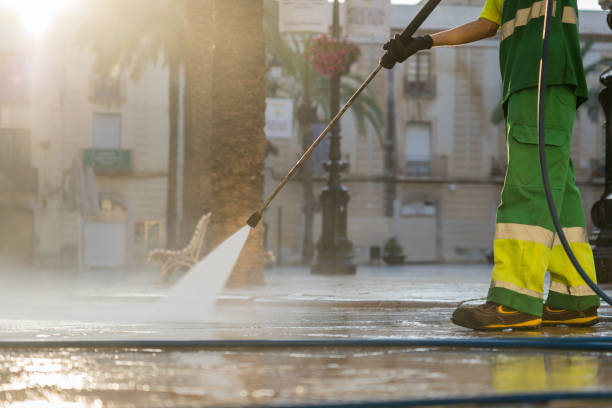 Best Restaurant Pressure Washing  in Ishpeng, MI